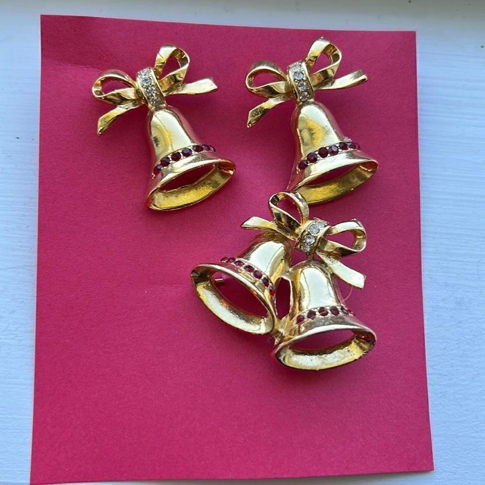 Christmas bell earrings & matching pin.